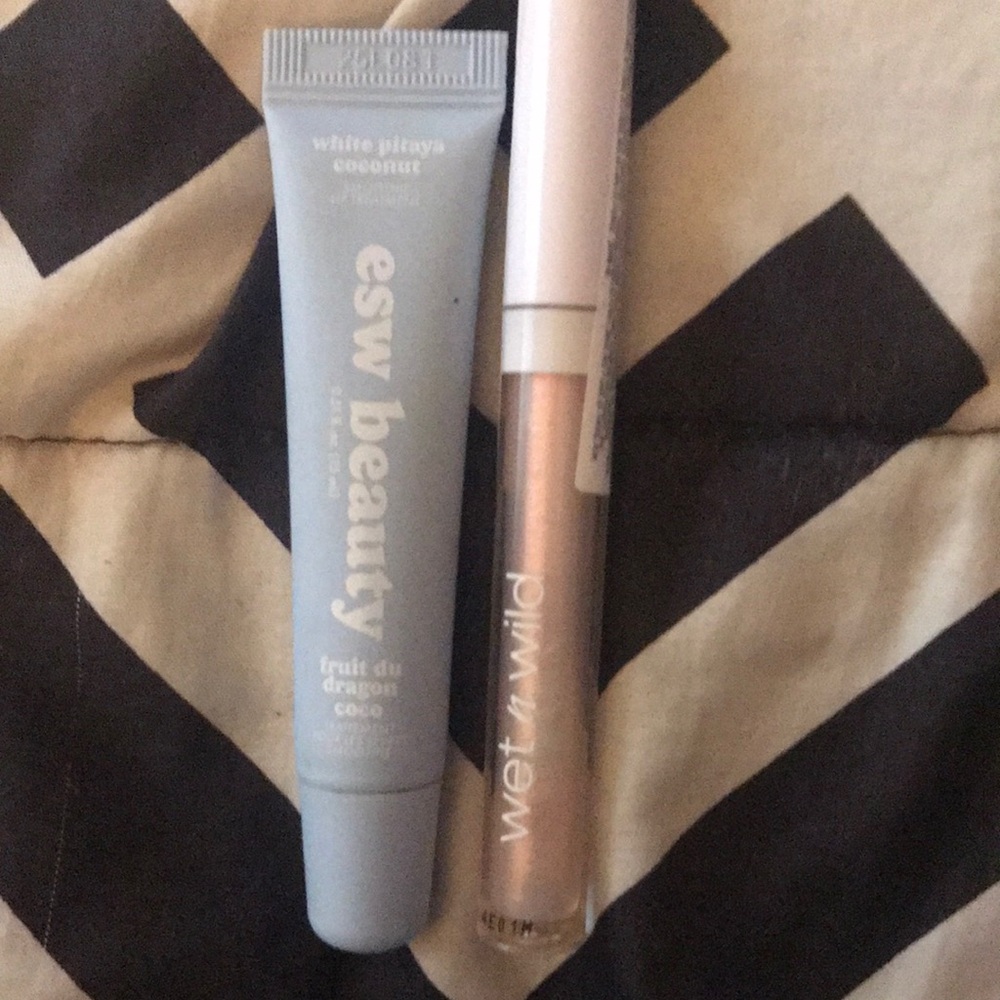 Lot of 2 Lip Glosses